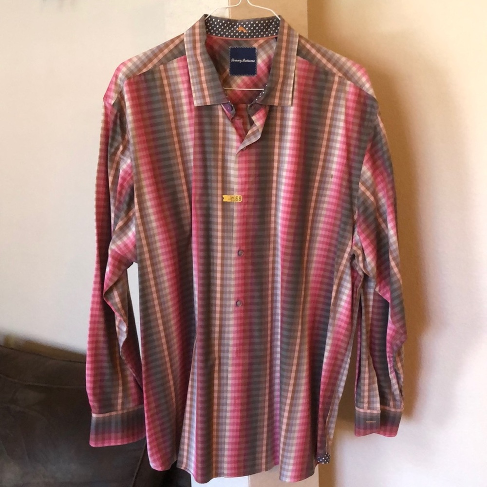 Tommy Bahama long sleeve collared shirt